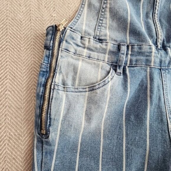 Almost Famous Overall Women's Size Small Striped Side Zip Med Wash ST# M53X-EF - Picture 9 of 16